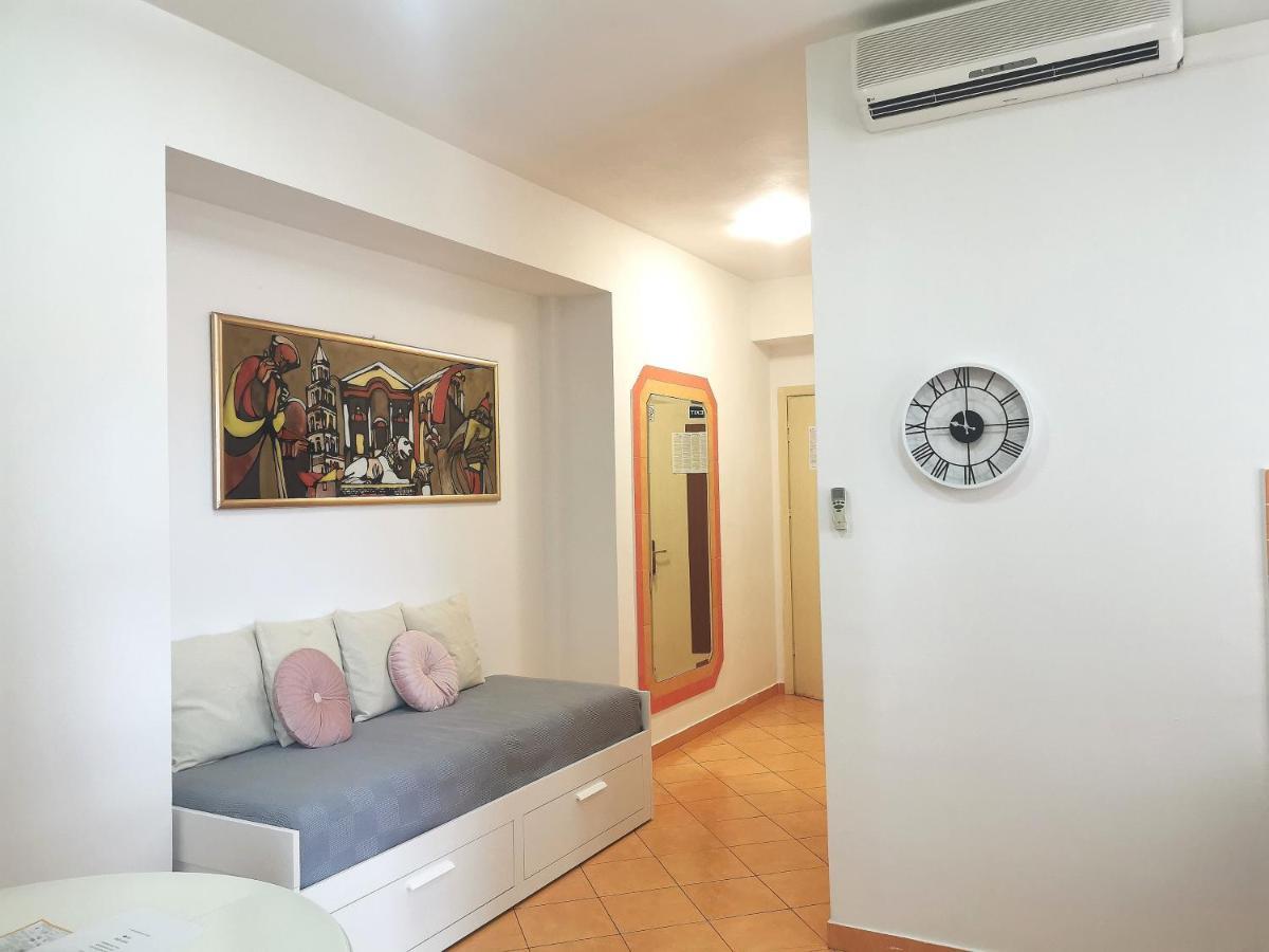 Apartments Smile Split Exterior foto